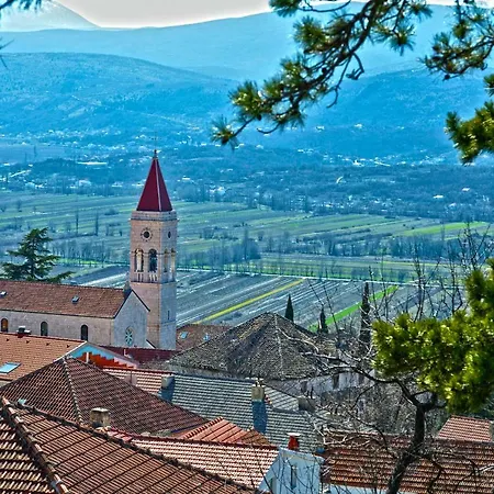 Nela Makarska-imotski Вилла